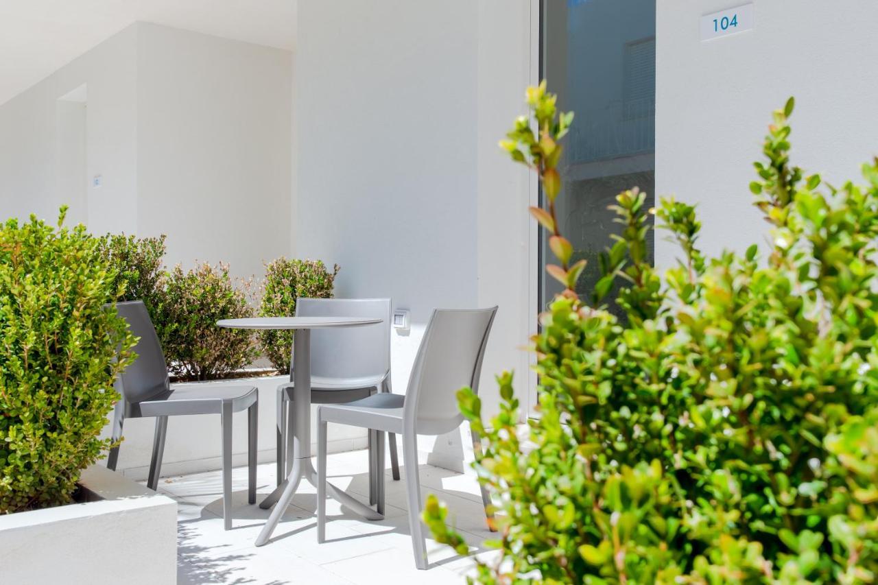 Smart Hotel Ugento ตอร์เร ซาน จิโอวานนิ อูเจนโต ภายนอก รูปภาพ