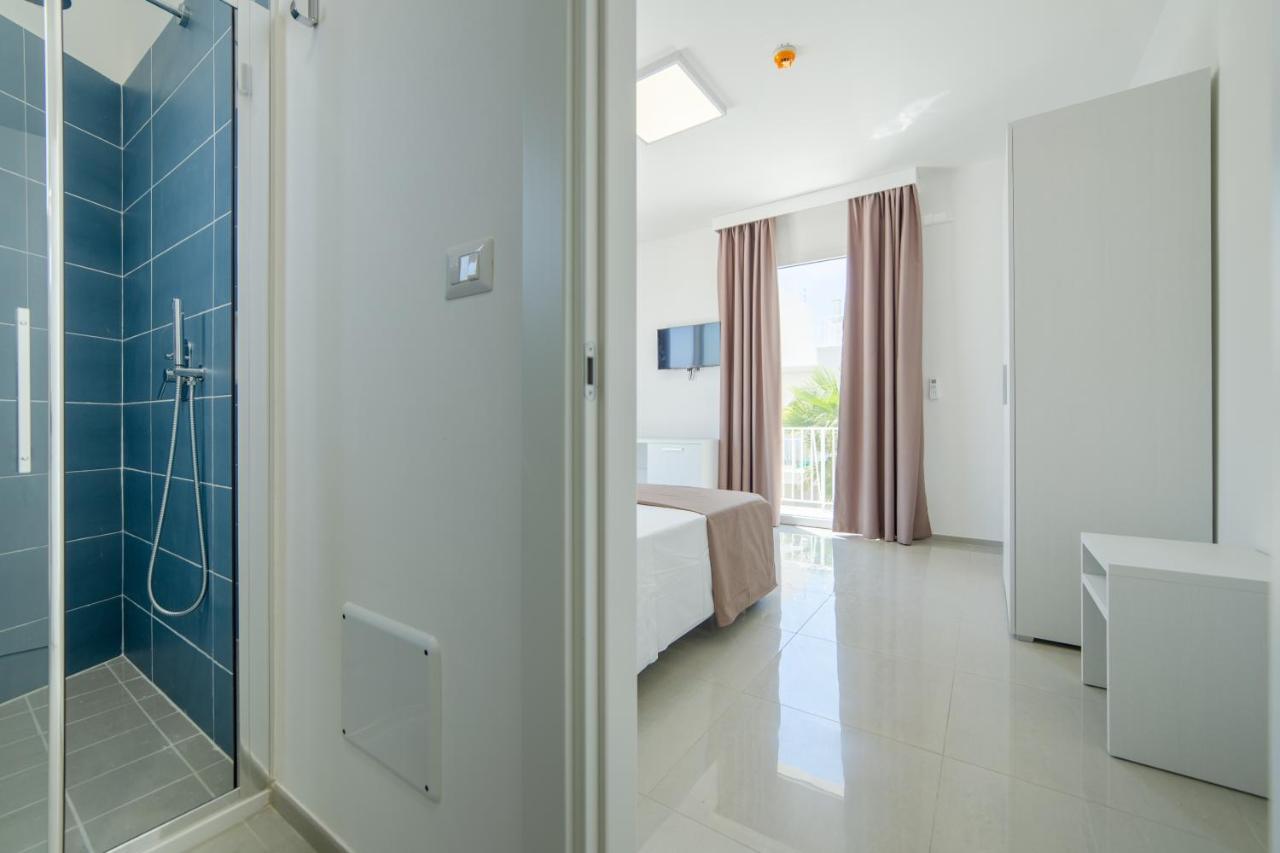 Smart Hotel Ugento ตอร์เร ซาน จิโอวานนิ อูเจนโต ภายนอก รูปภาพ